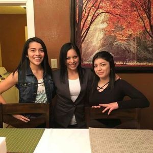 Meet your Posher, Alejandra